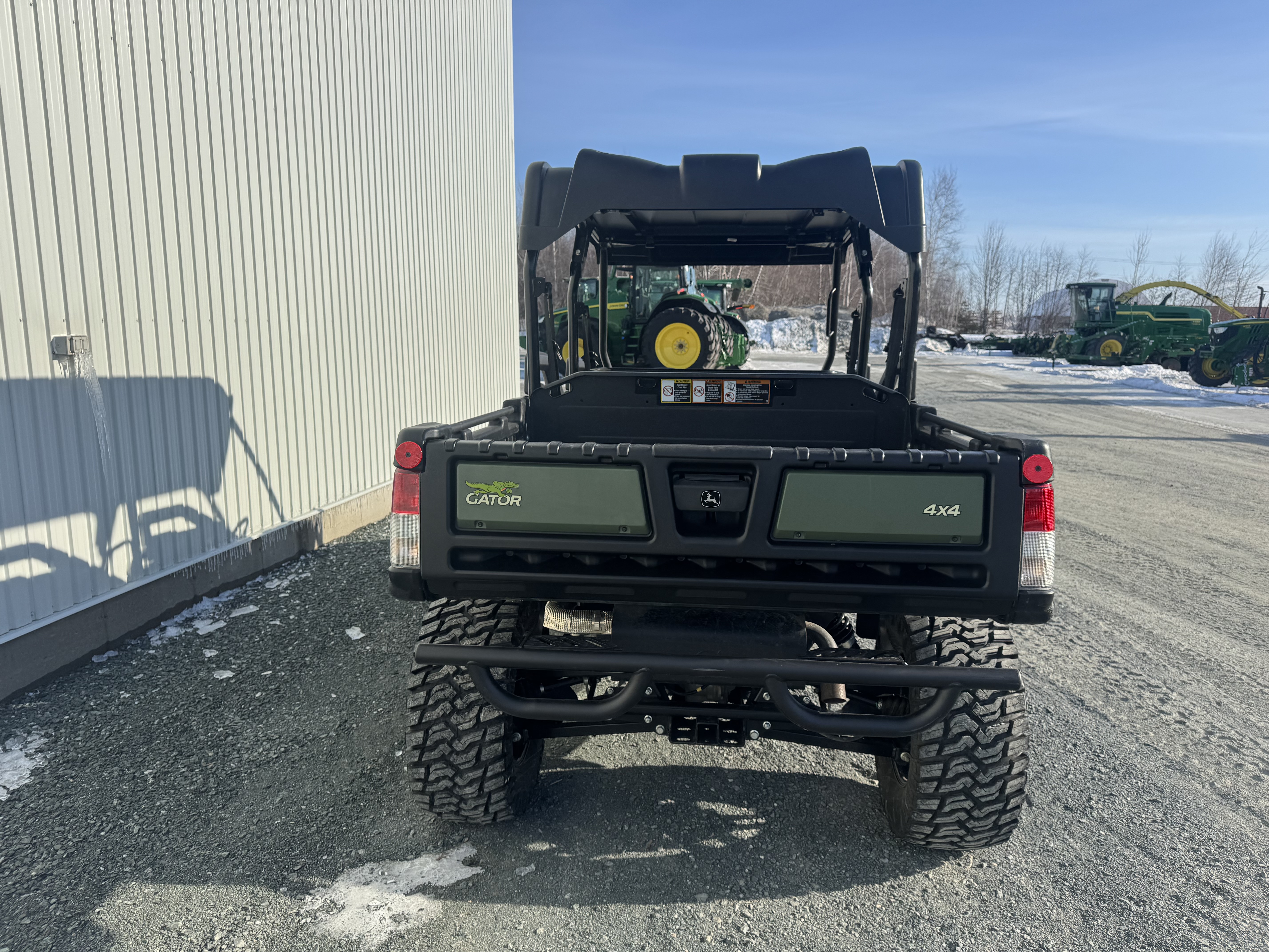 John Deere XUV825M S4 (4 PLACE) 