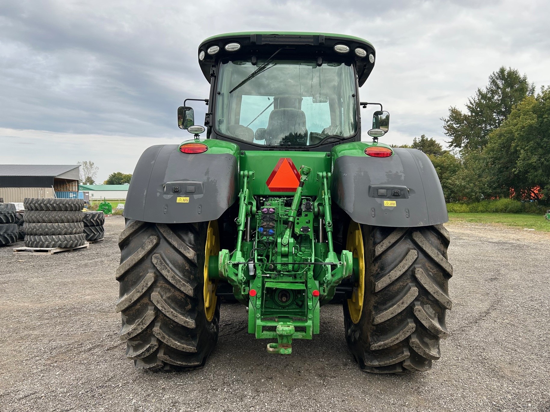 John Deere 8370R