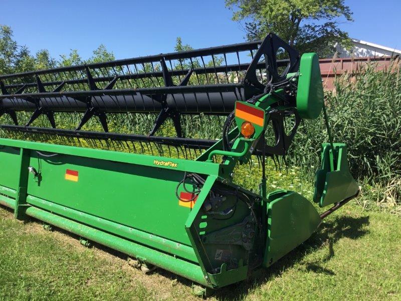 John Deere 635F *****POUR LES PIECES****