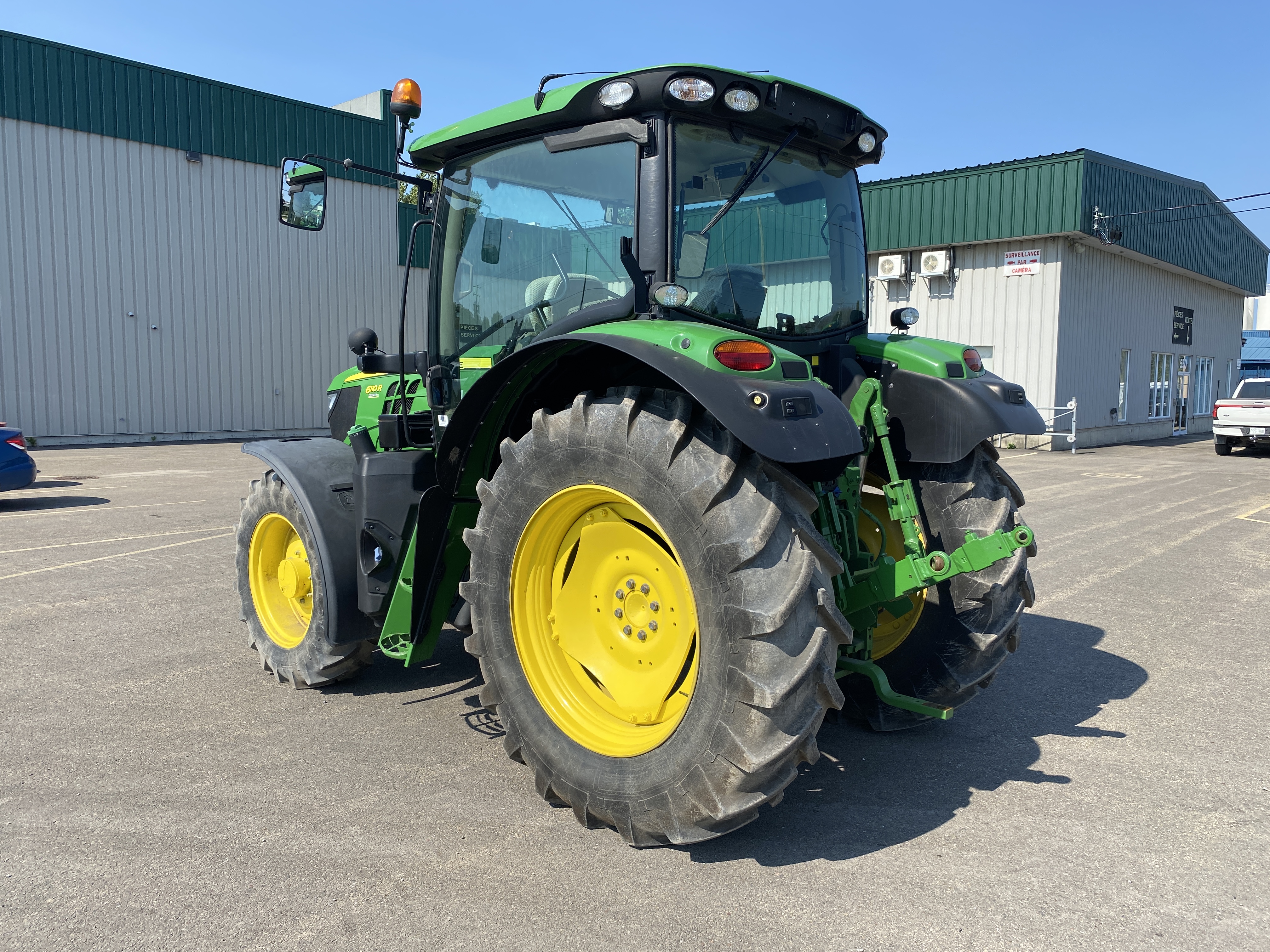 John Deere 6110R