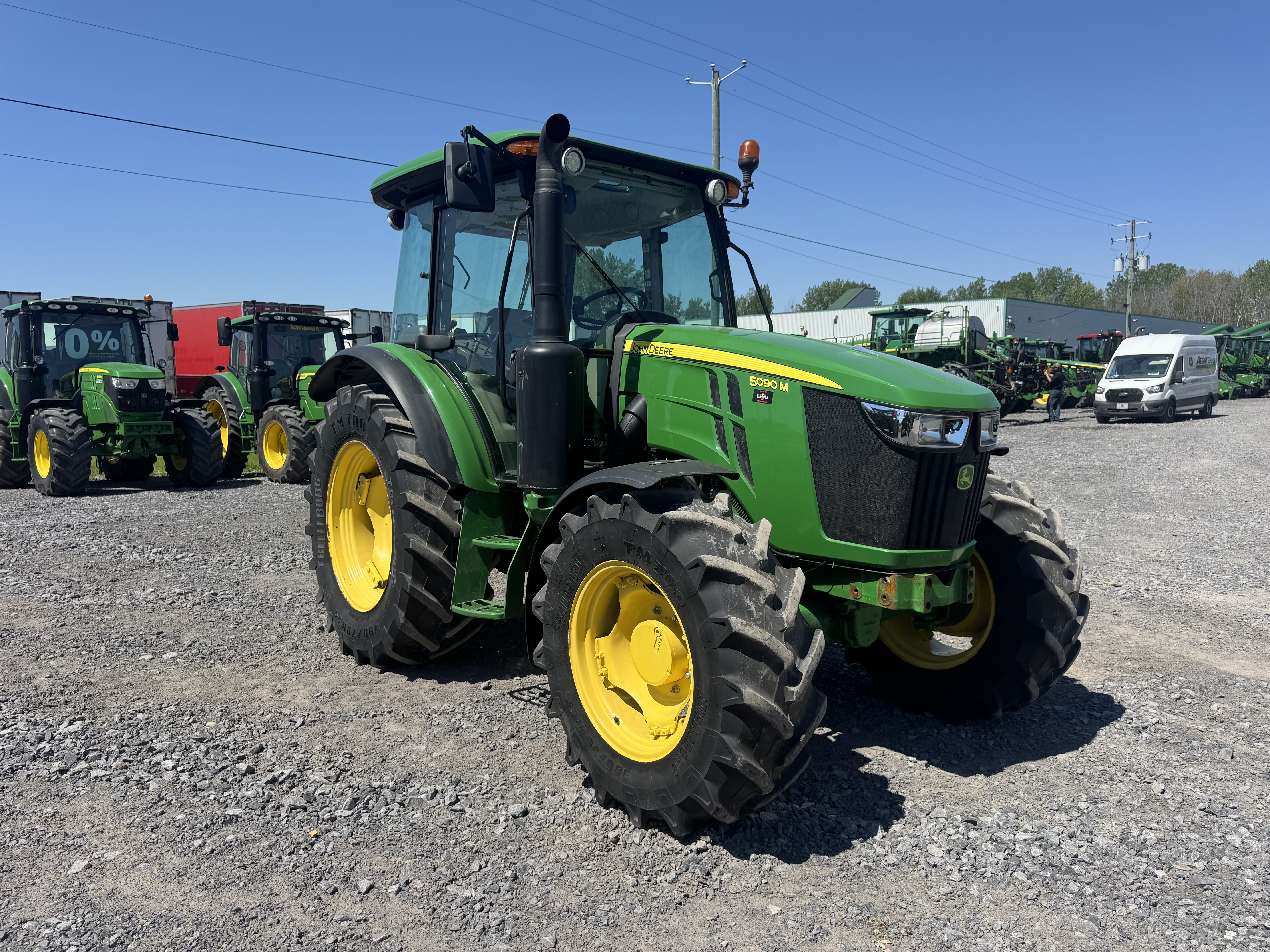 John Deere 5090M