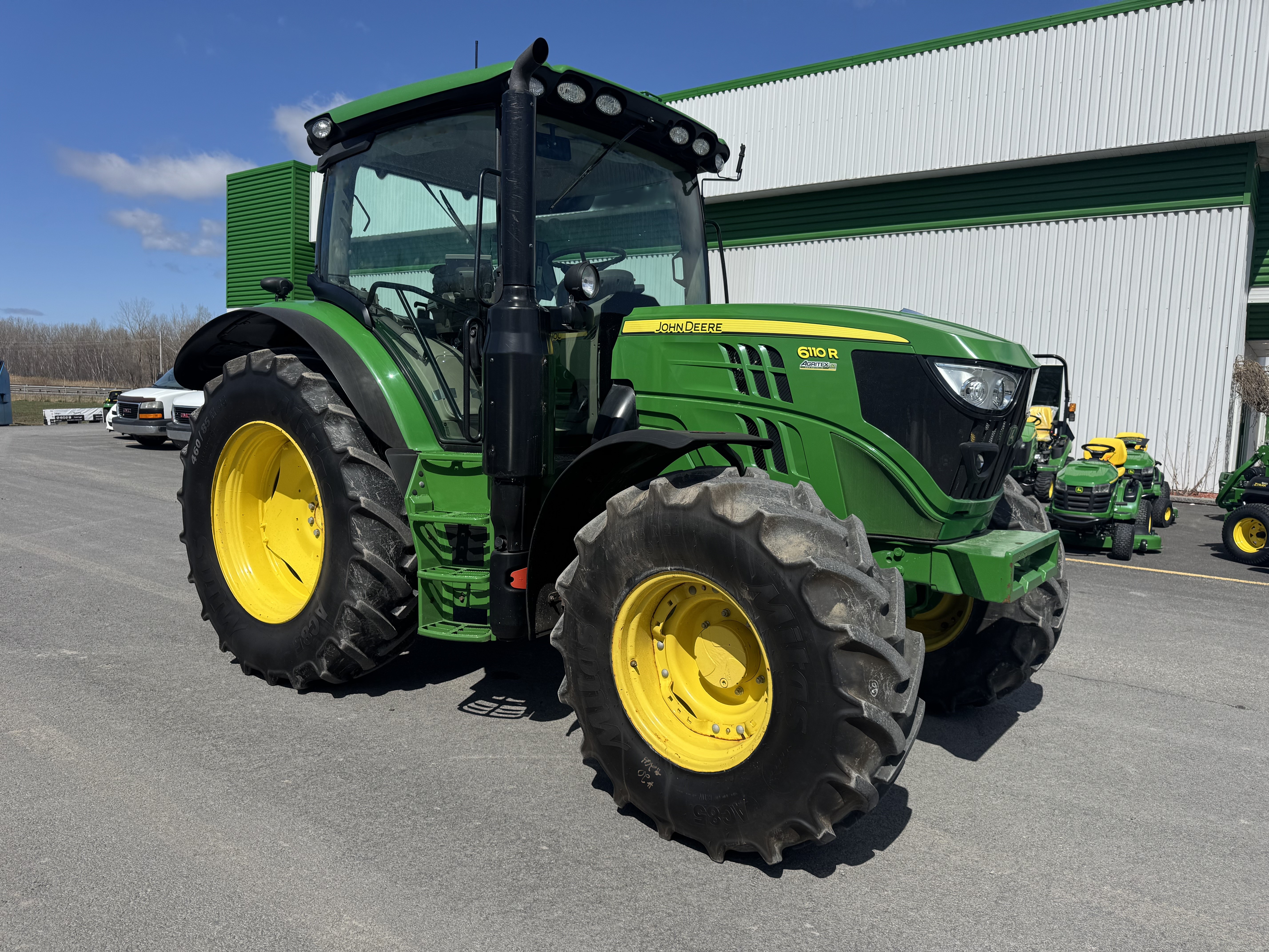 John Deere 6110R