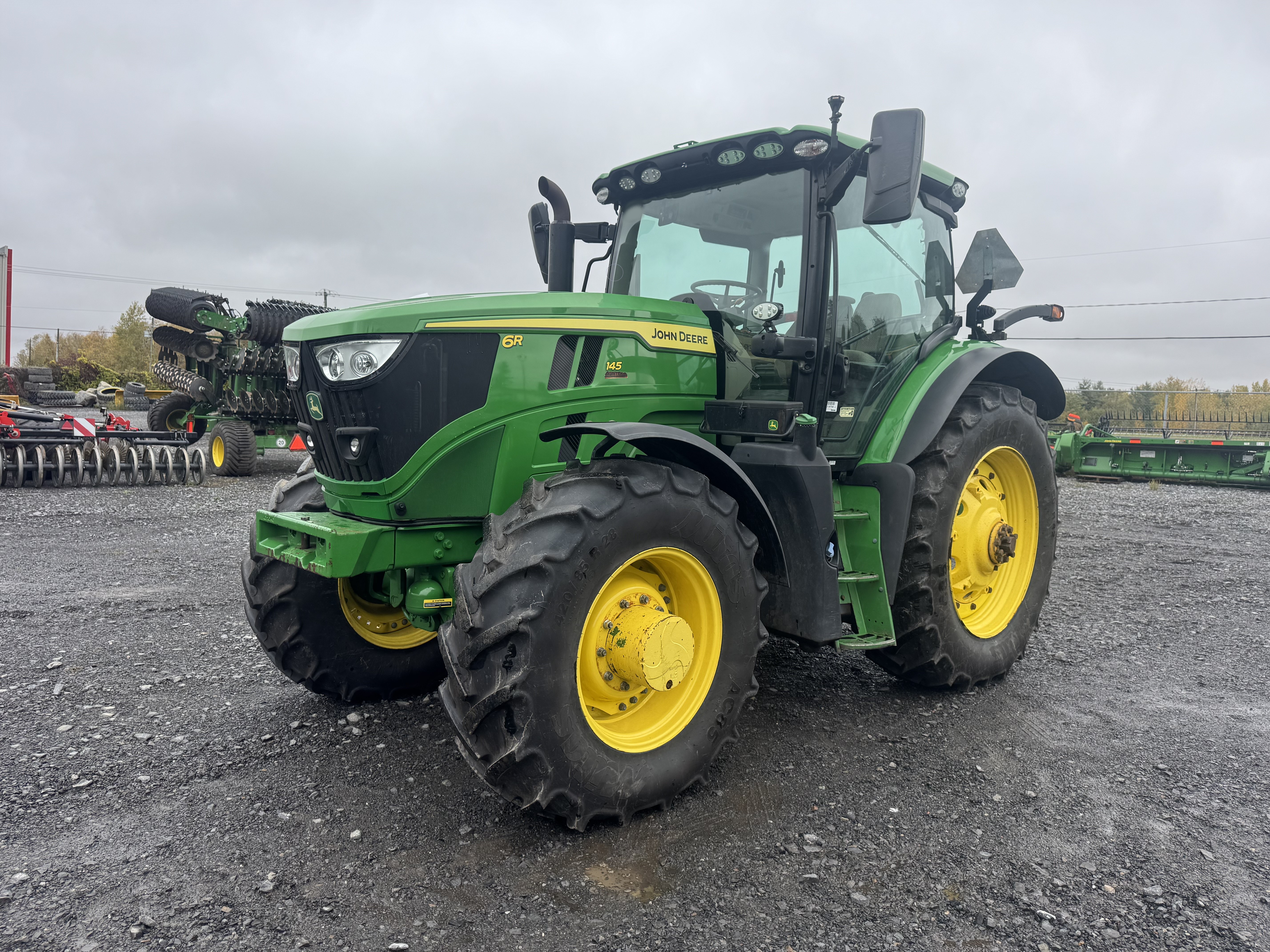 John Deere 6R 145
