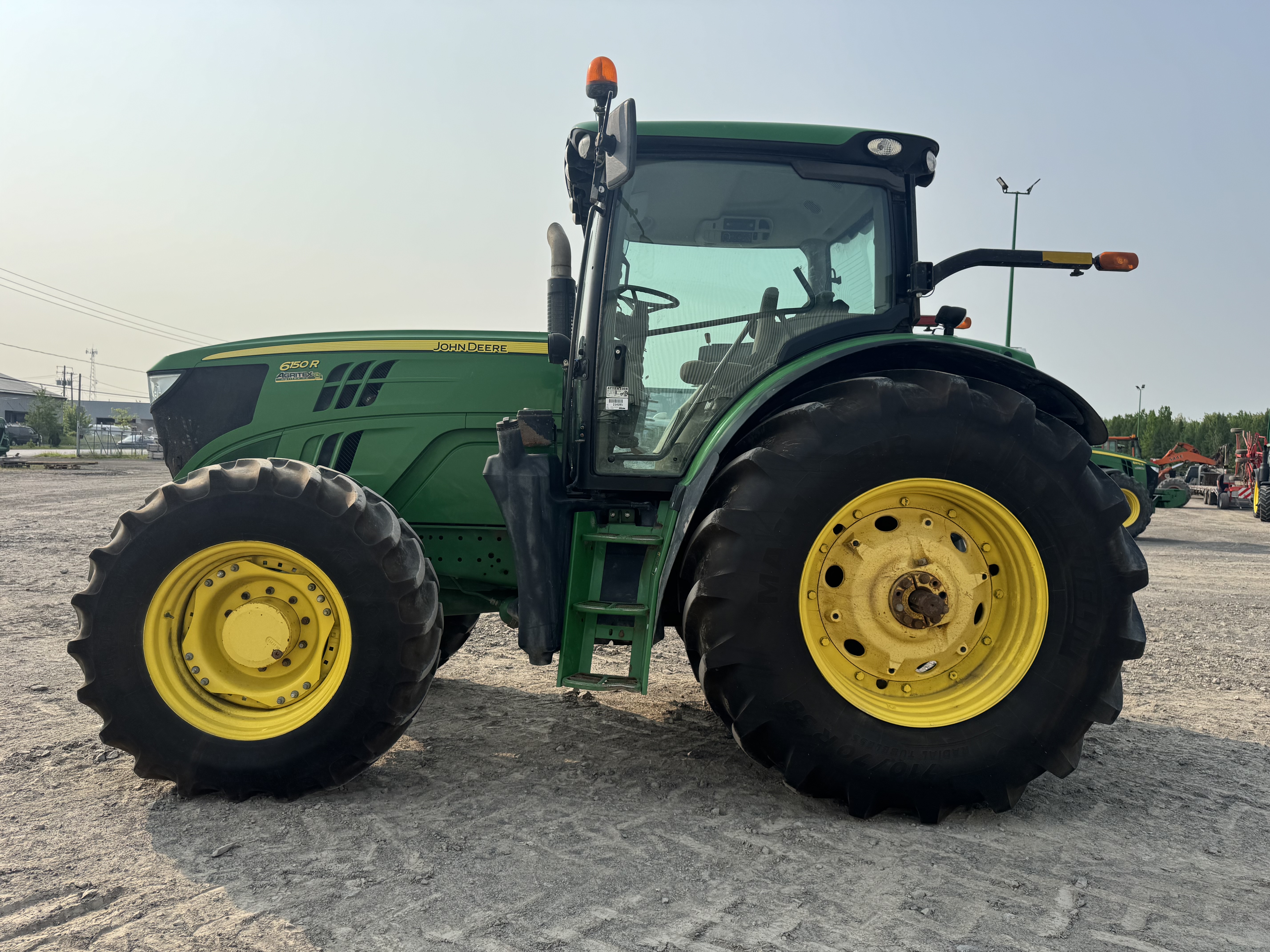 John Deere 6150R