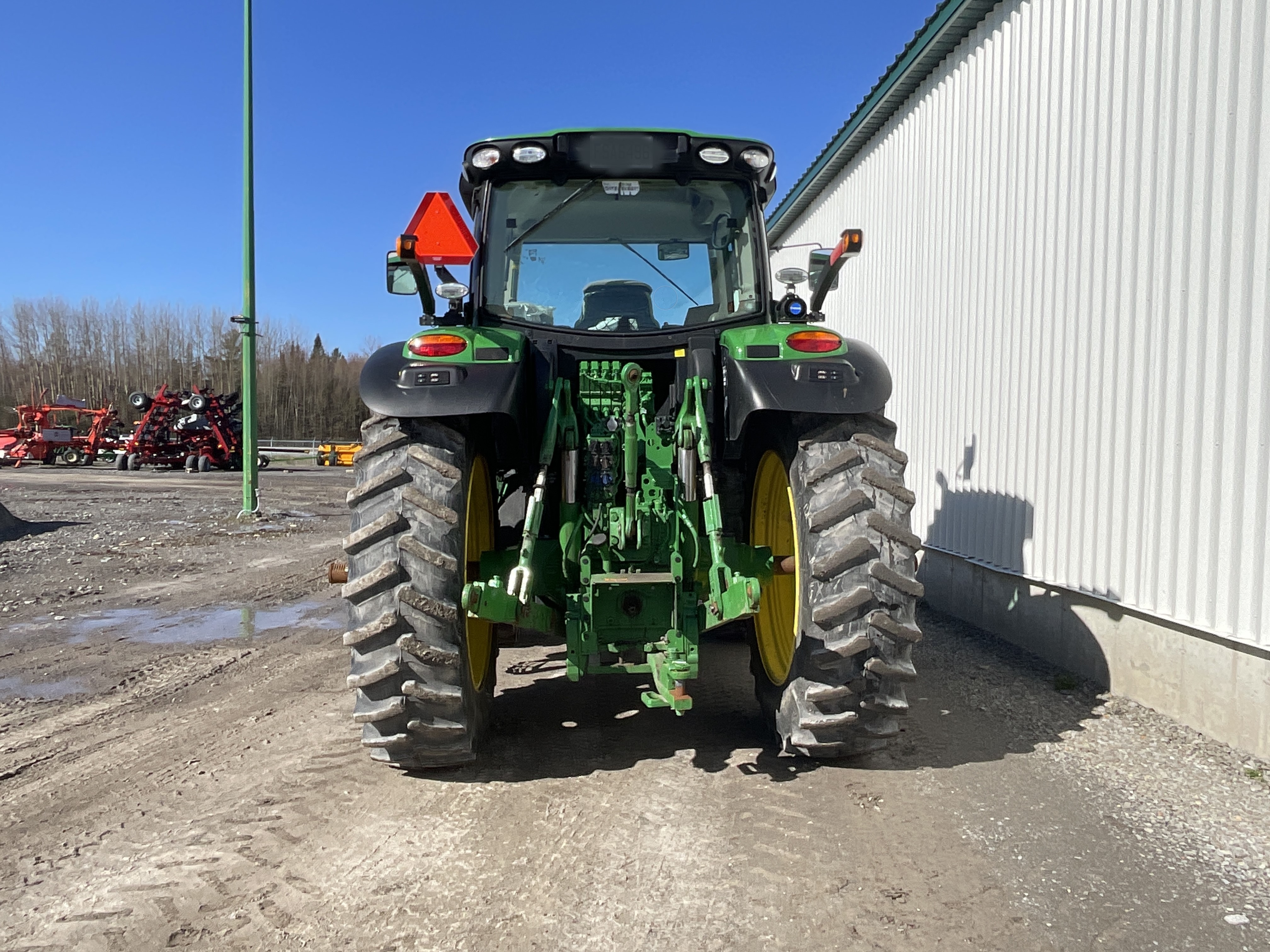 John Deere 6175R 