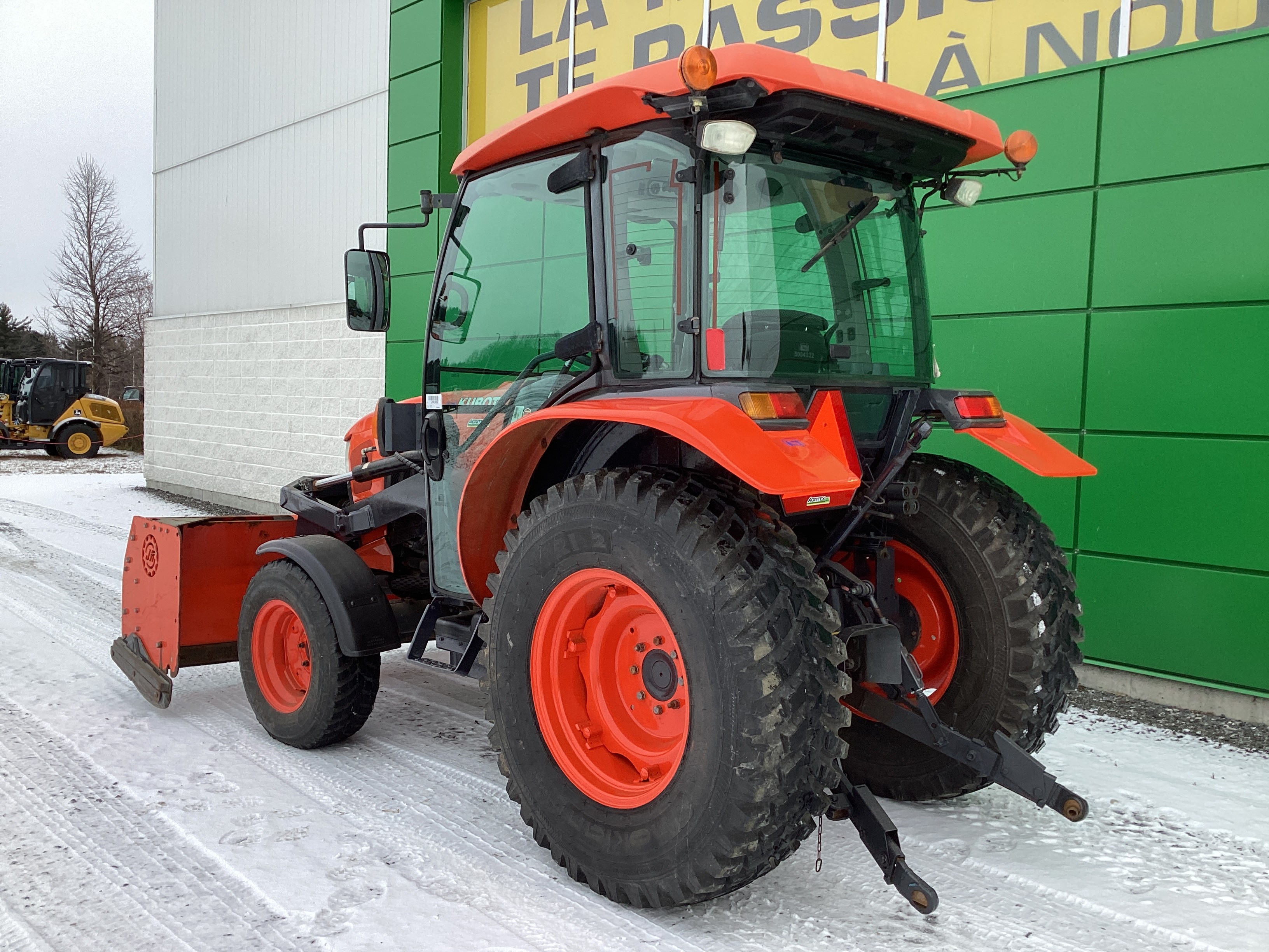 Kubota L6060 GRATTE NOKIAN