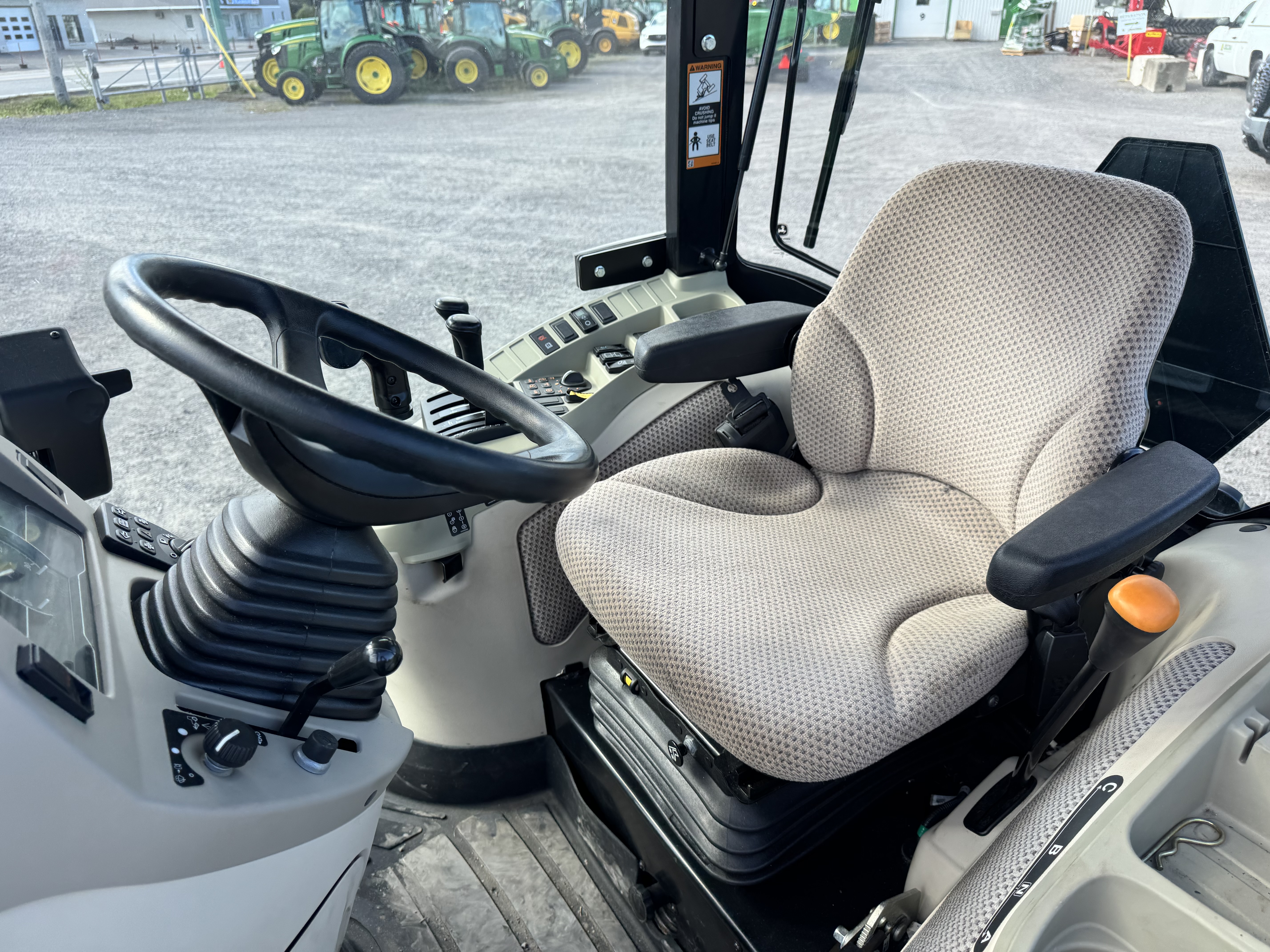 John Deere 4066R GRATTE TURF    