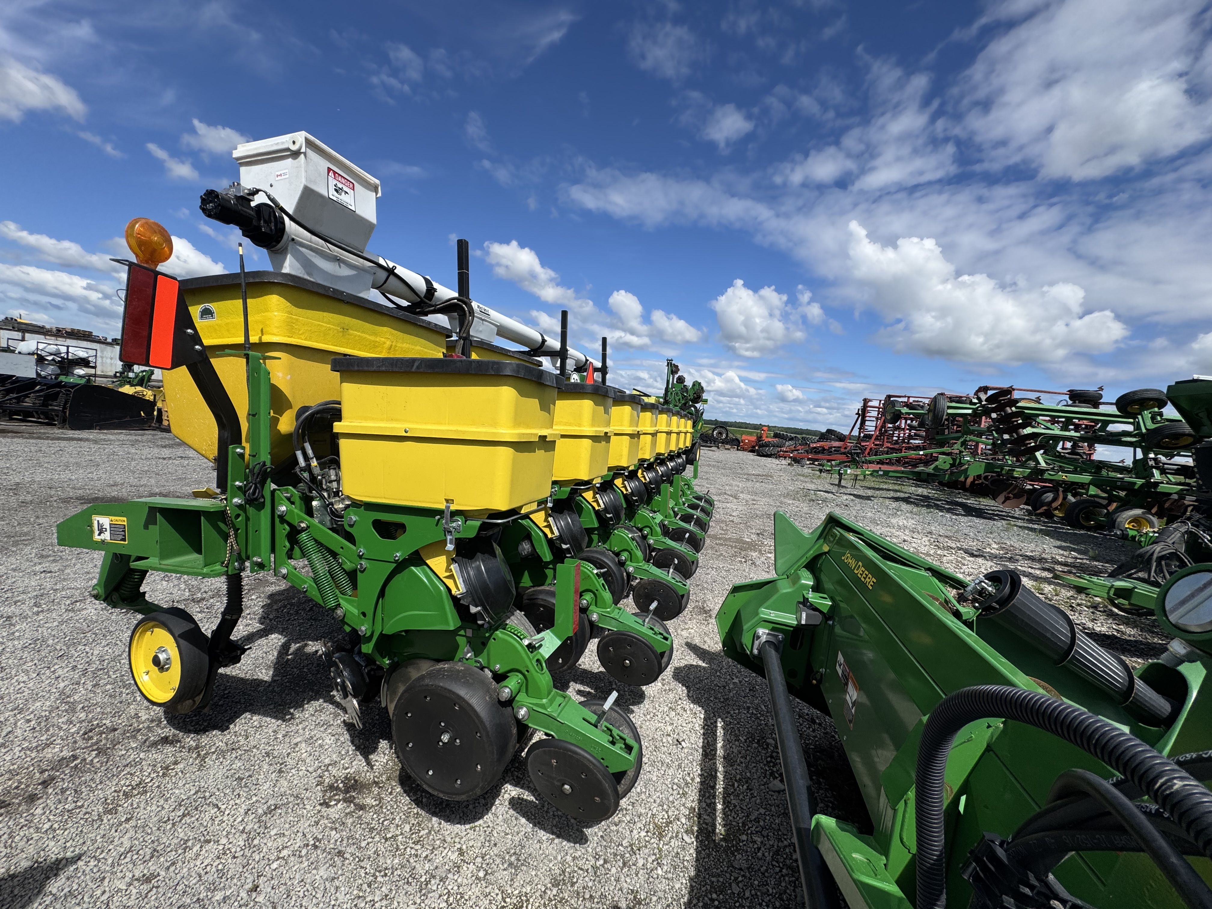 John Deere 1755 