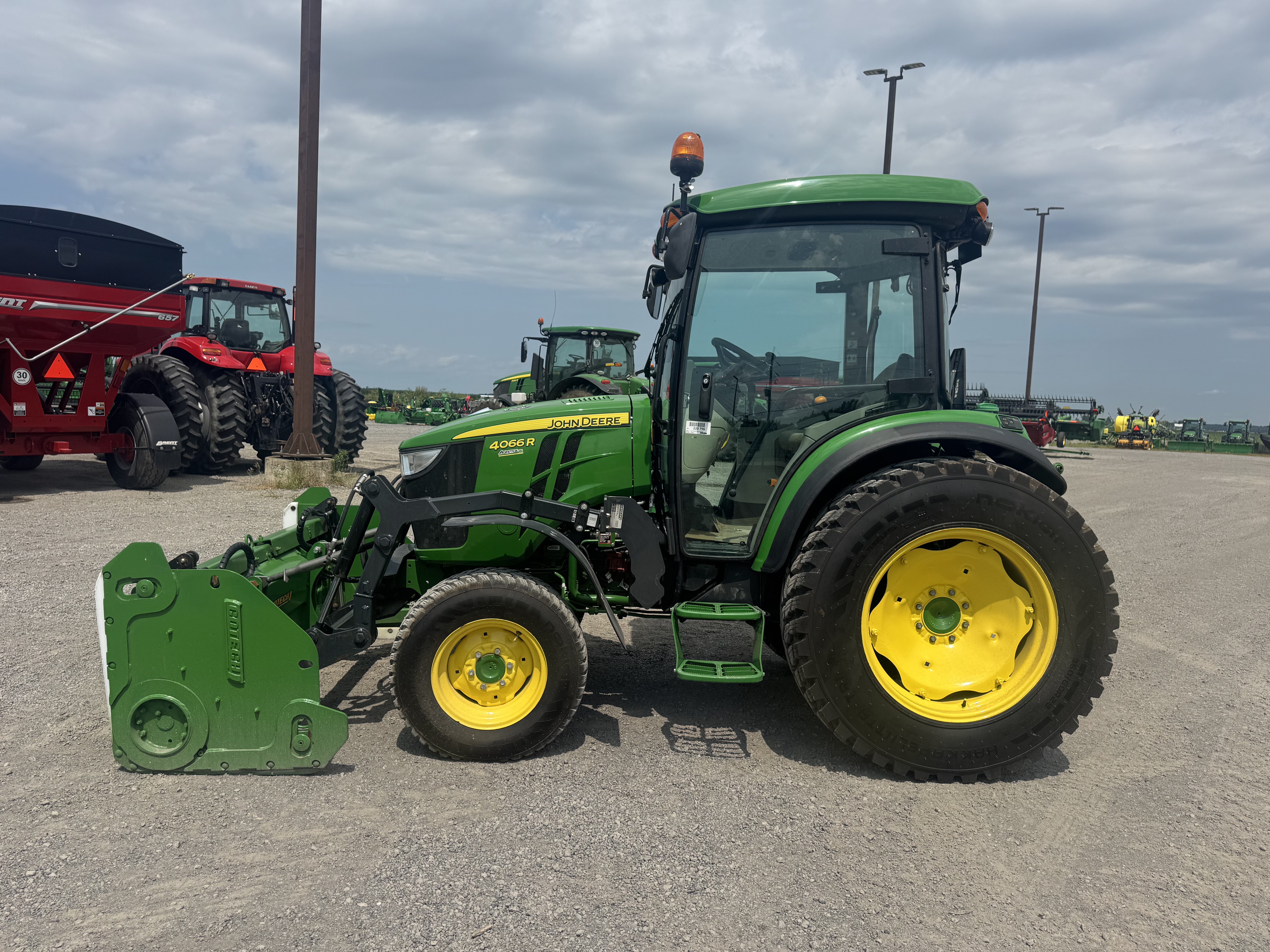 John Deere 4066R NOKIAN PPCR    