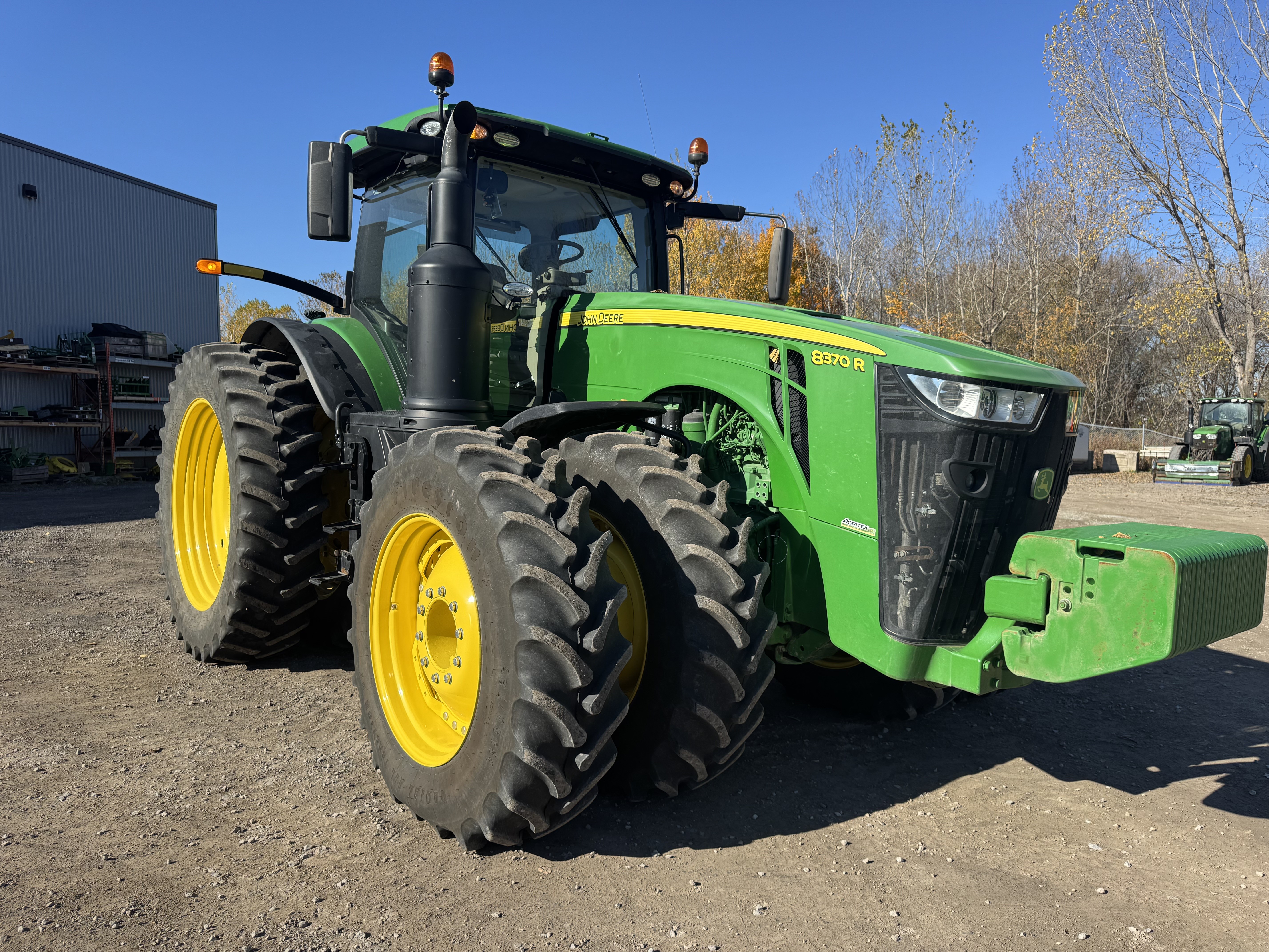 John Deere 8370R