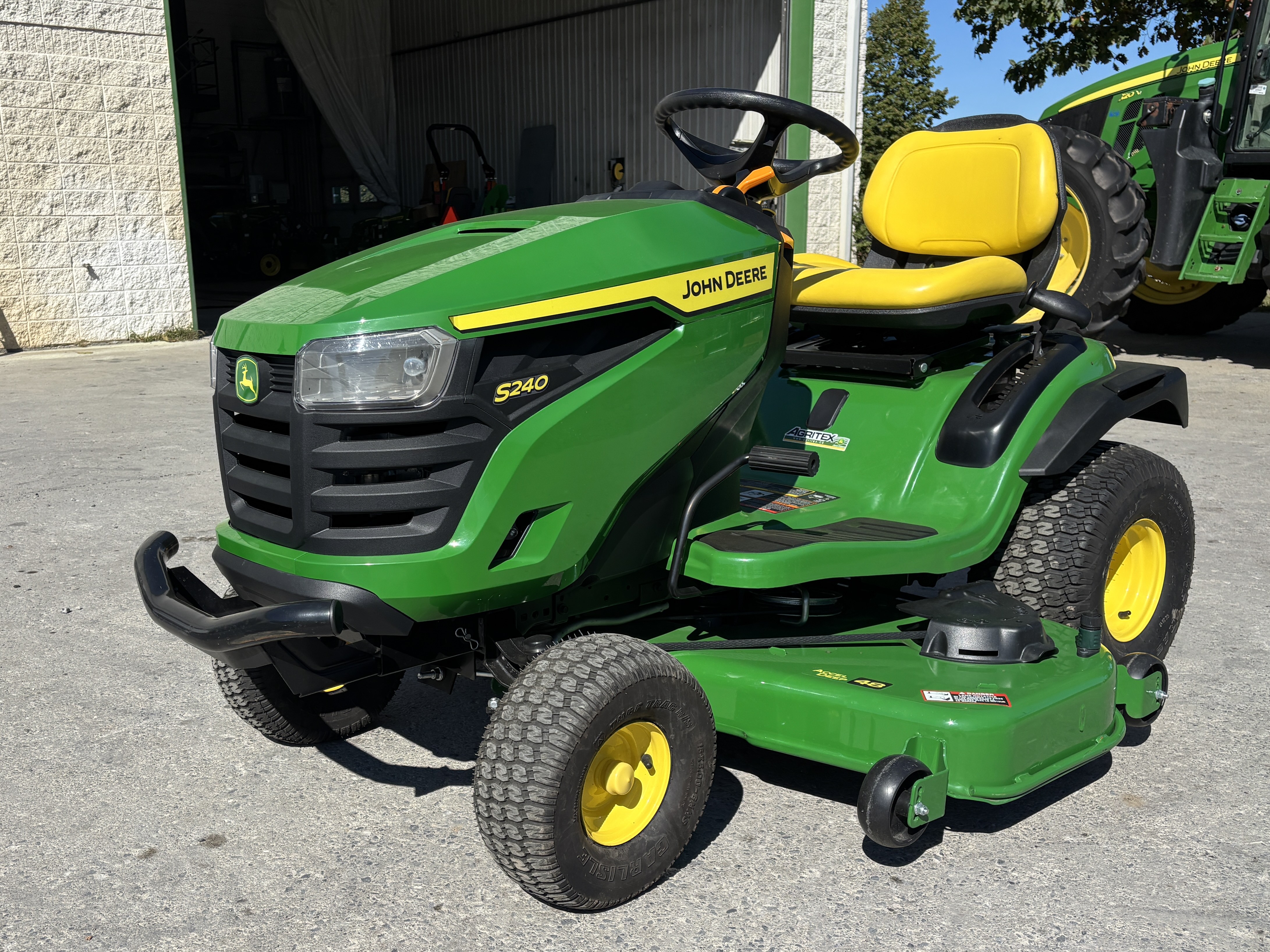 John Deere S240