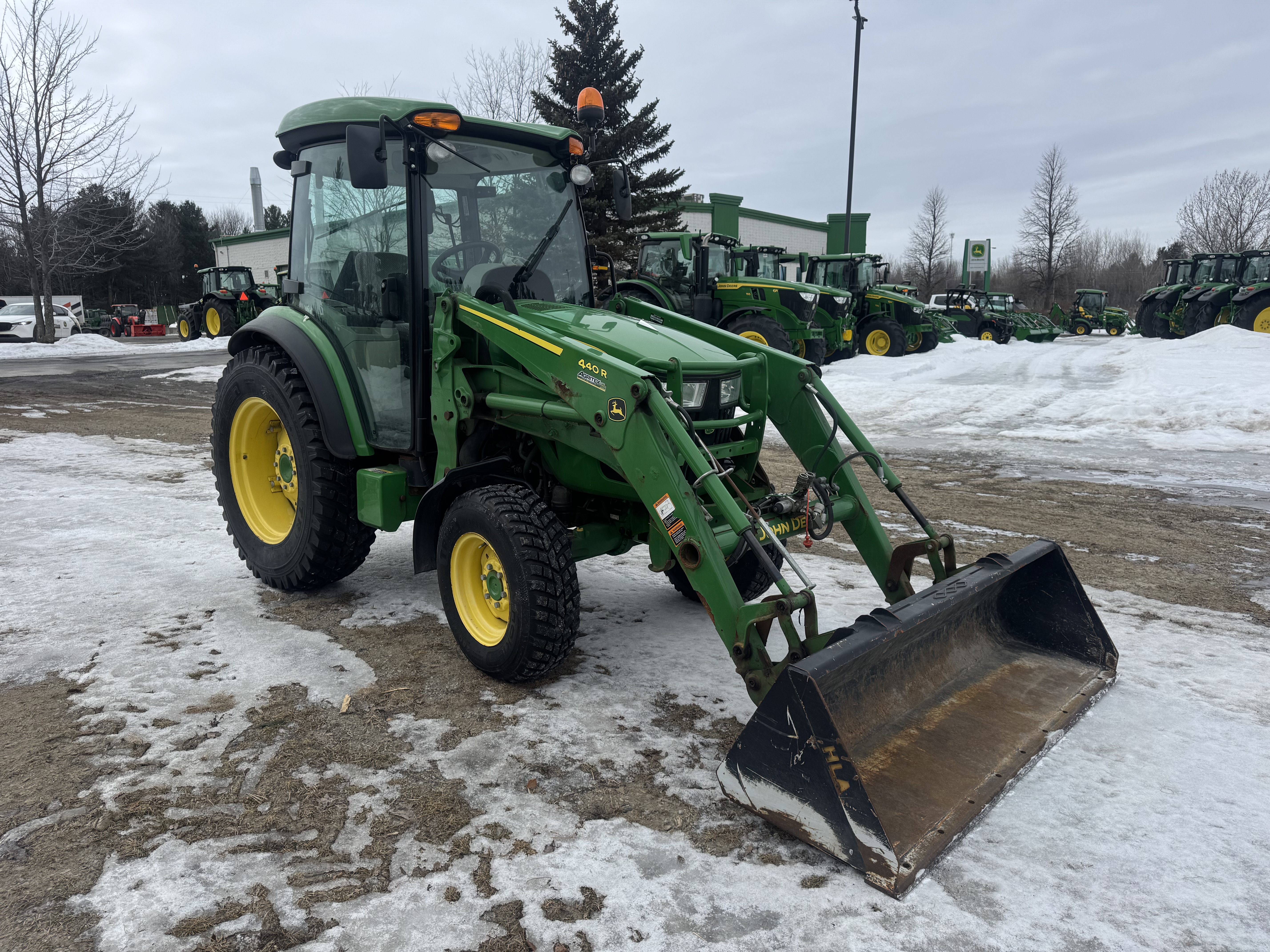 John Deere 4066R NOKIAN 