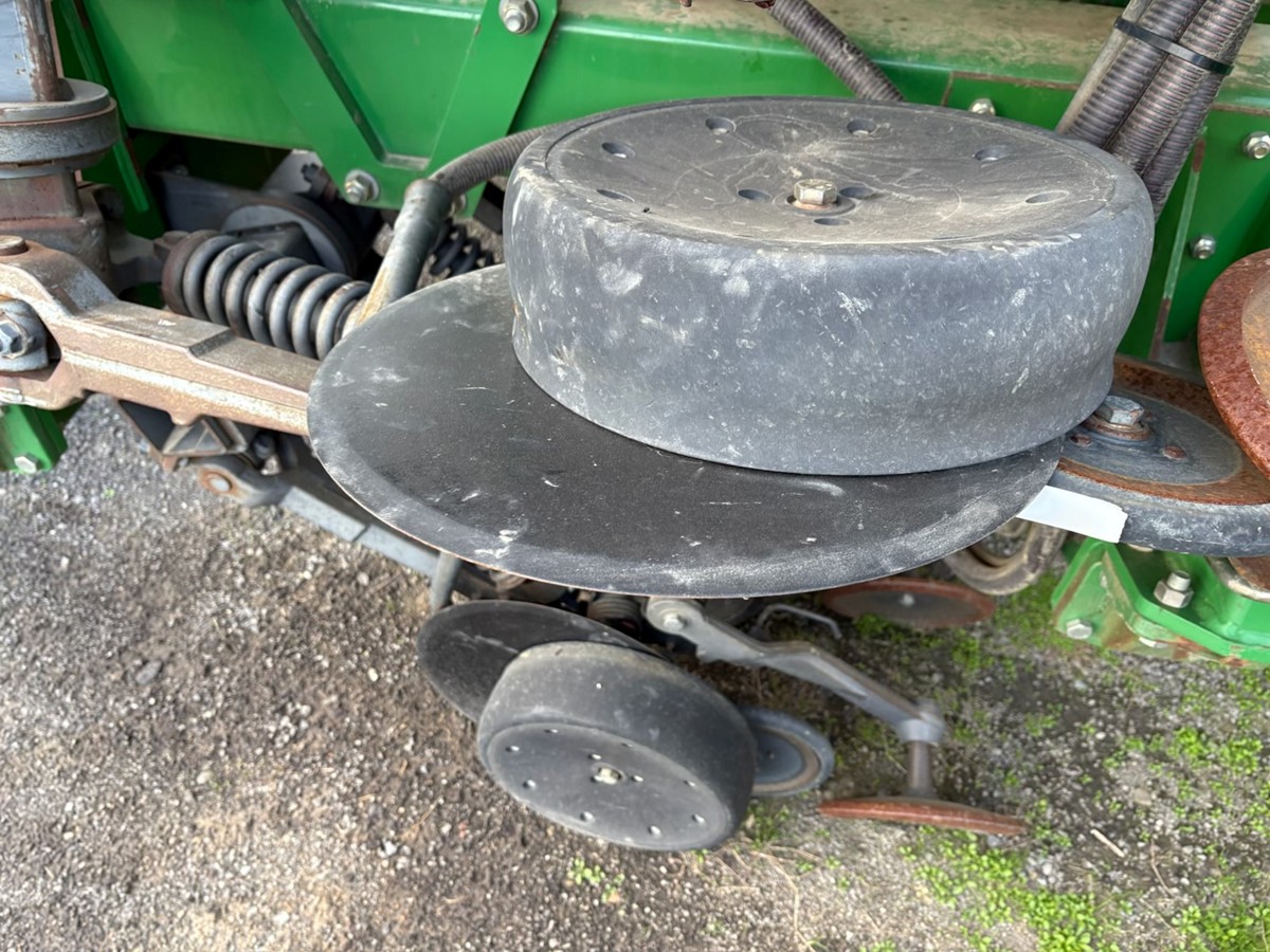 John Deere 1990