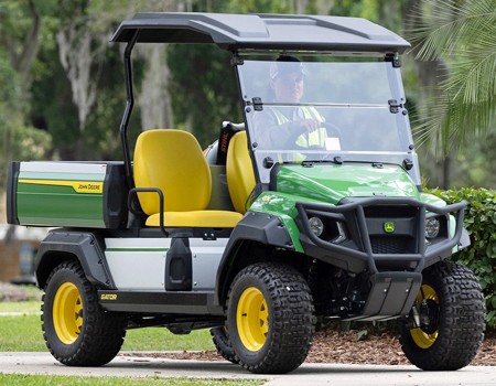 Les nouveaux John Deere électriques sont là, et ils vont vous surprendre.