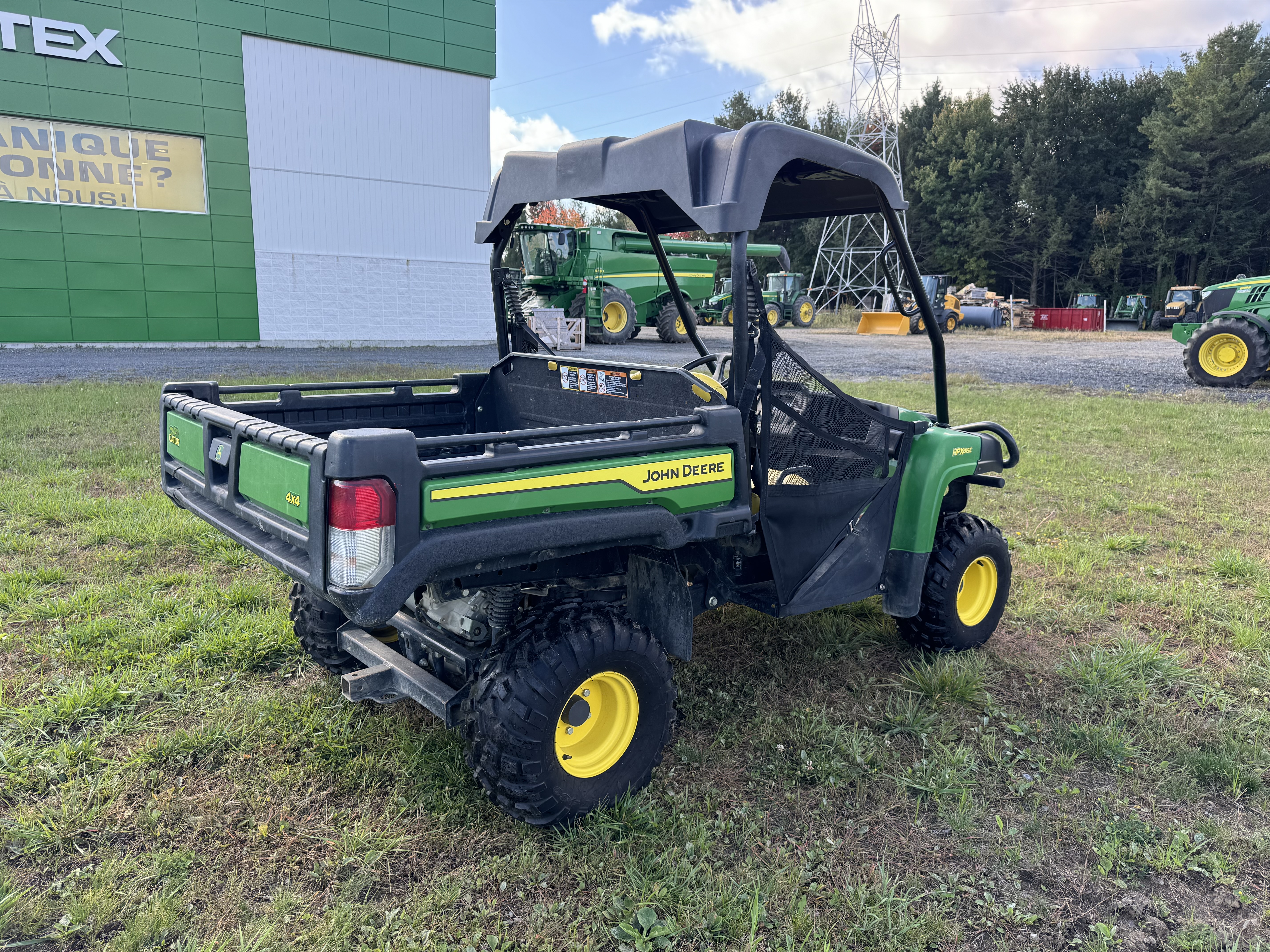 John Deere HPX815E