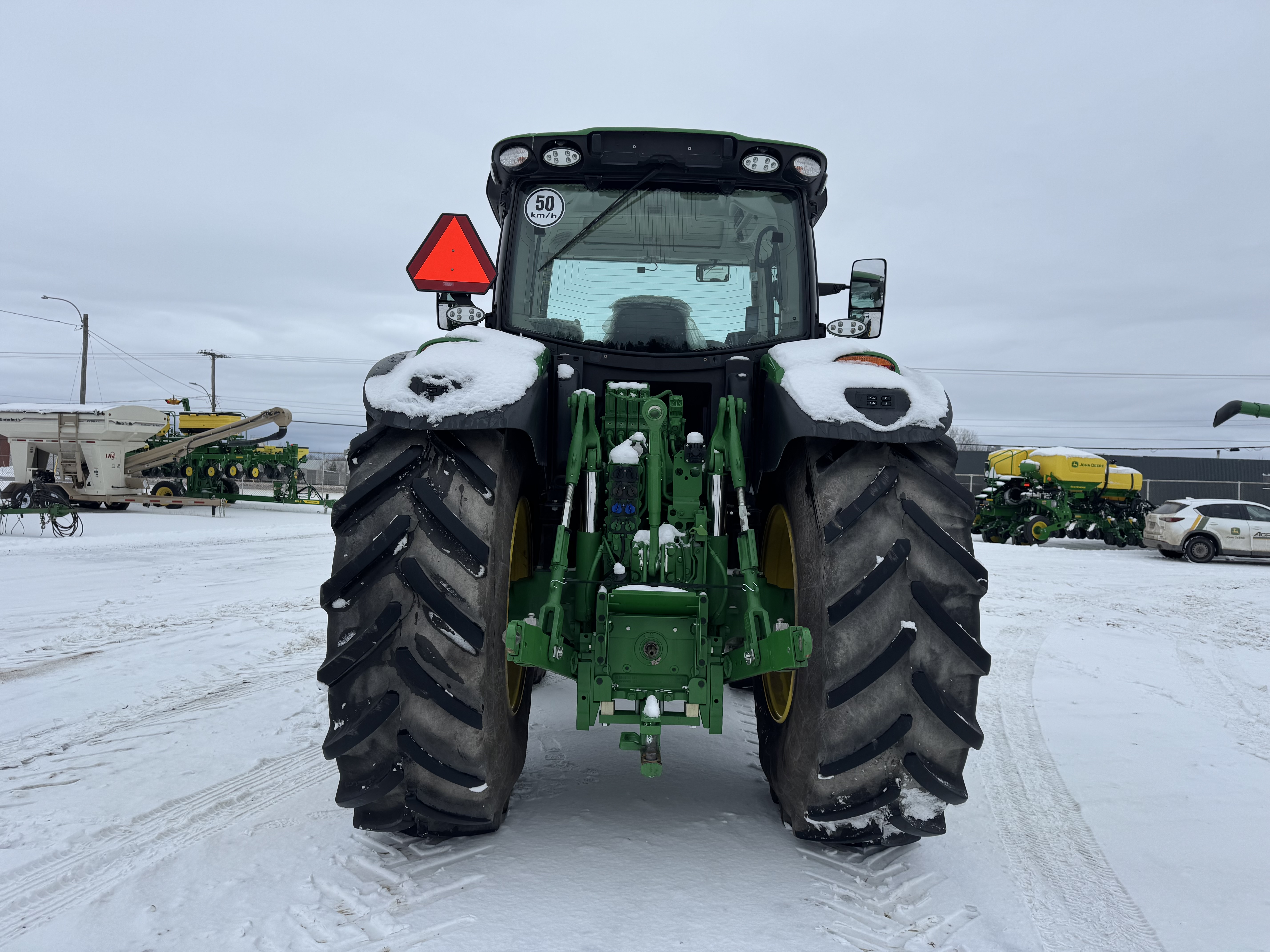 John Deere 6R 215  