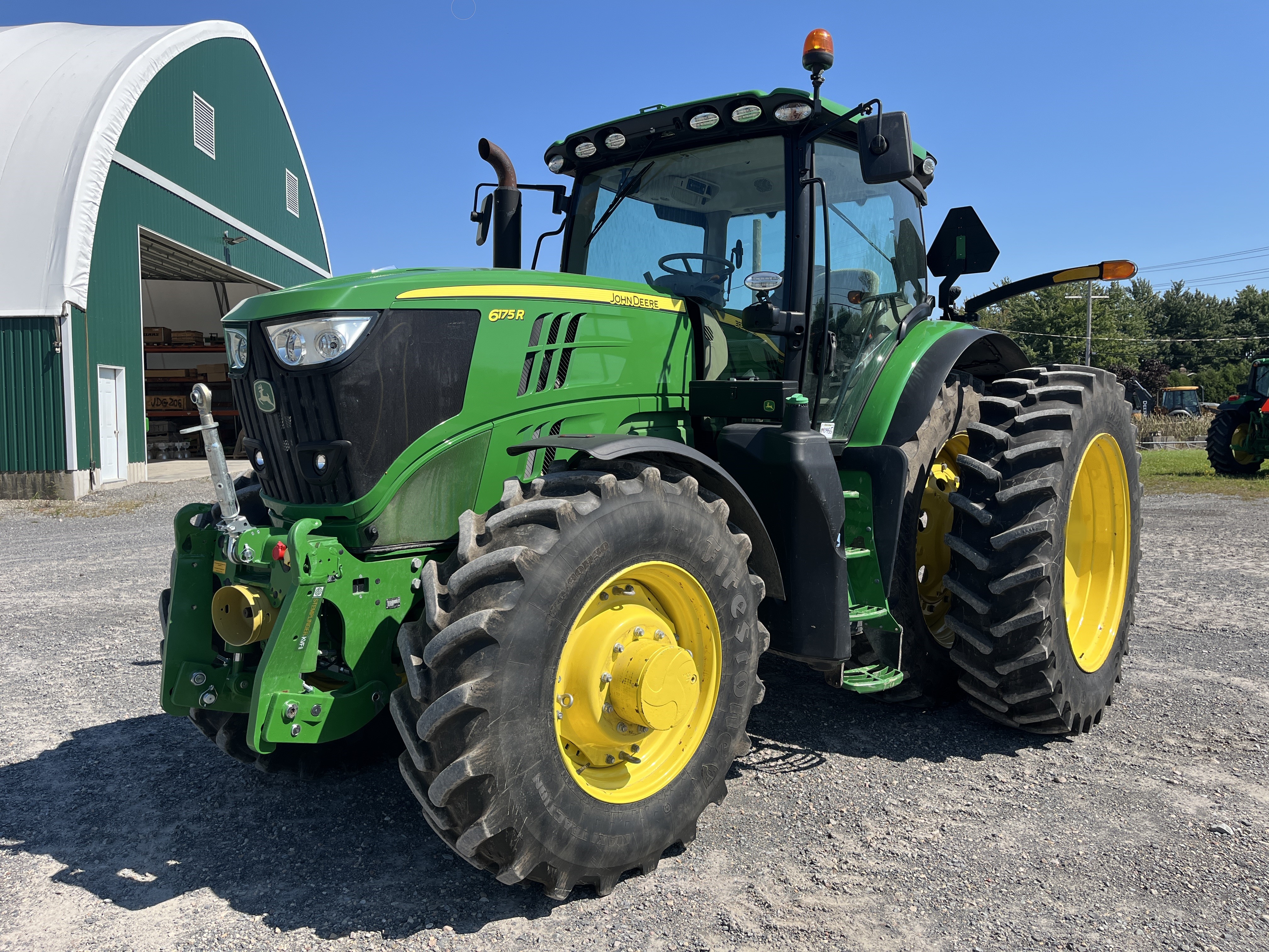 John Deere 6175R FRT HITCH PTO 